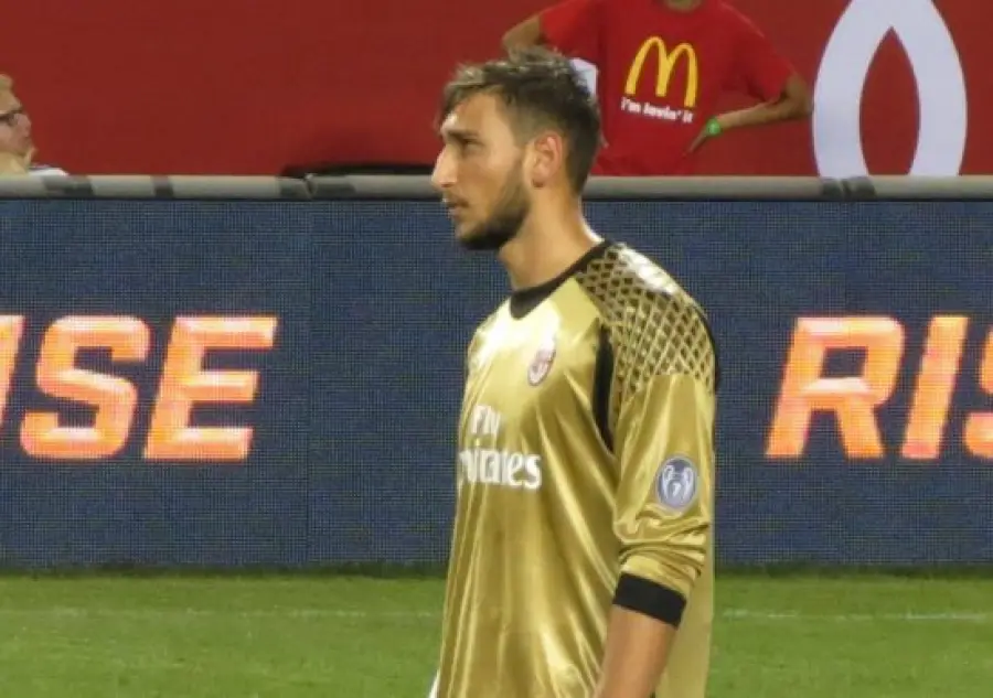 Donnarumma, portiere conteso: tutti lo vogliono, nessuno lo cerca