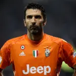 Buffon, è addio alla Juventus: per il portiere l’estero o il ritiro