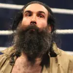 WWE e il mondo del wrestling si stringono alla famiglia di Jon Huber