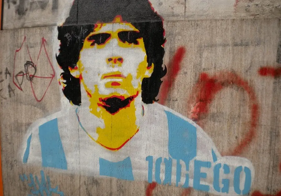 È morto Diego Armando Maradona, addio al re del calcio