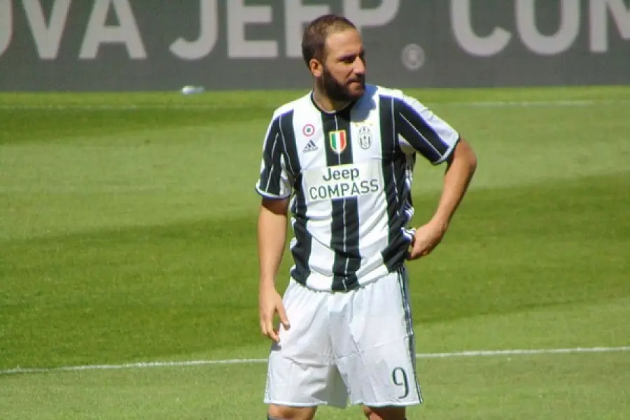 Gonzalo Higuain verso la permanenza alla Juventus?