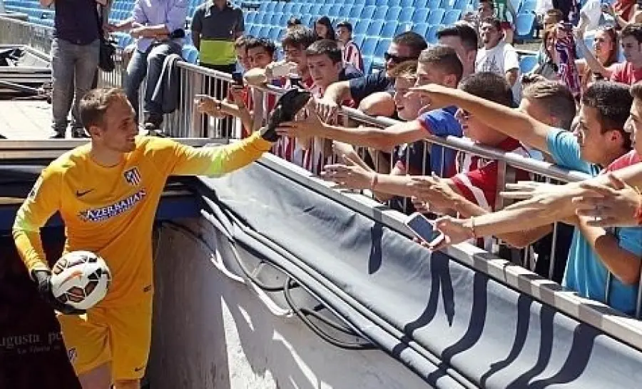 Juve, il futuro oltre Buffon e Szczesny: si sonda il terreno per Oblak?