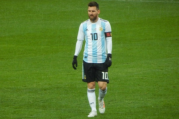 Messi, aria di rinnovo: la Pulce al PSG fino al 2024?