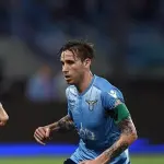 Il Milan frena su Lucas Biglia, rimane alla Lazio?
