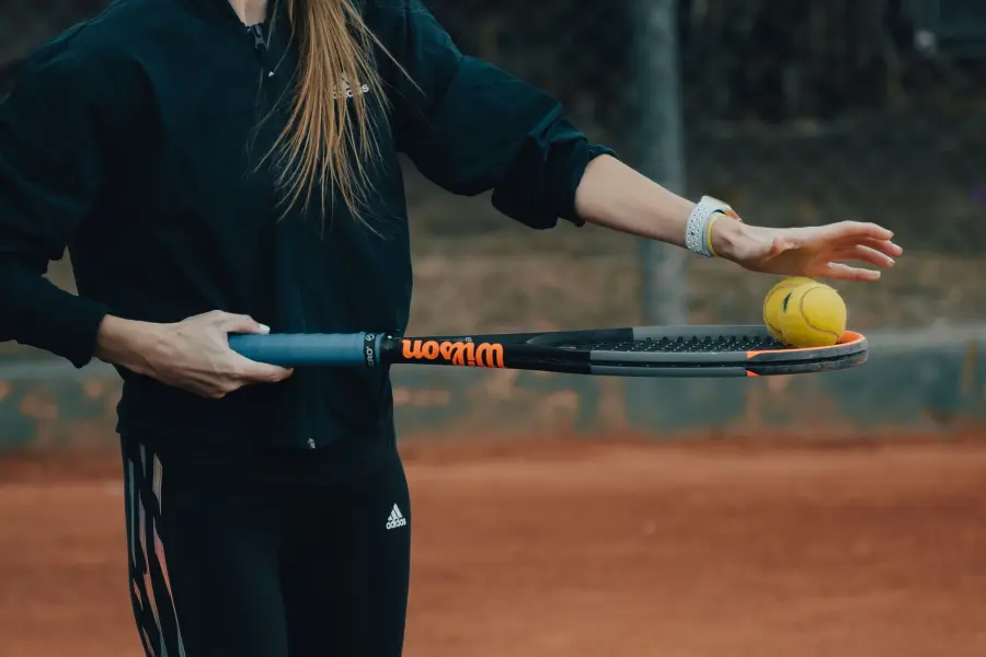 Ace nel tennis e doppio fallo: analisi tecnica