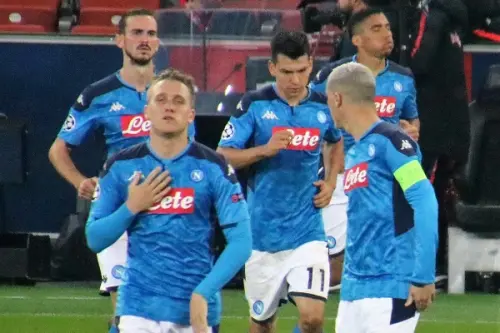Napoli, sfida a Sarri per un altro mattone Scudetto