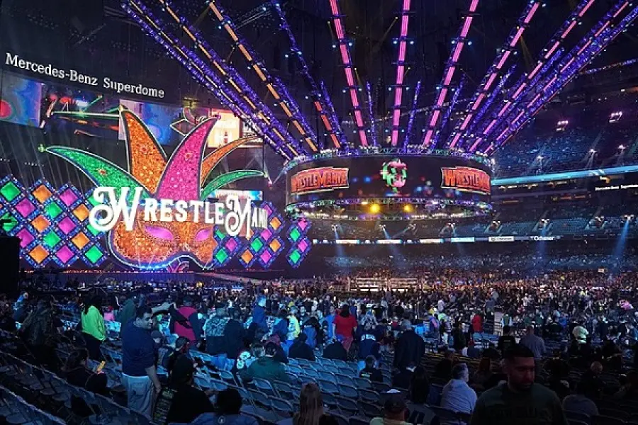 WWE, terremoto ai vertici: Vince McMahon annuncia il ritiro!