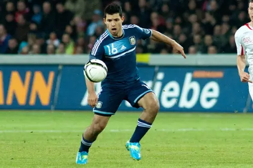 Aguero, l’annuncio più doloroso: il Kun si ritira dal calcio a 33 anni